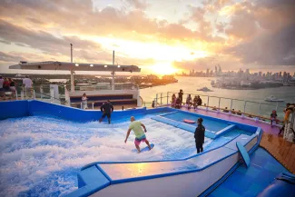 Freedom of the Seas - FlowRider®