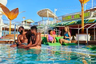 Freedom of the Seas - Pool Decks