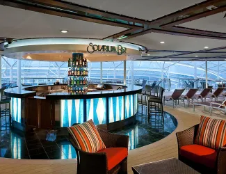 Independence Of The Seas - Solarium Bar