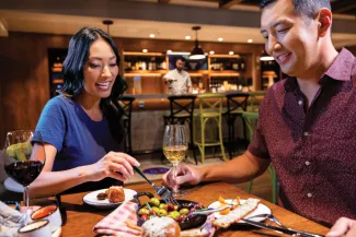 Legend of the Seas - Giovanni’s Italian Kitchen & Wine Bar