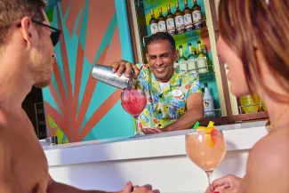 Legend of the Seas - Swim & Tonic℠