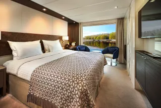 MS Amadeus Riva - A-1 Cabin with Drop-Down Panoramic Window