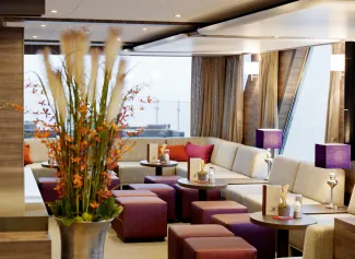 MS Amadeus Silver II - Panorama Bar and Lounge