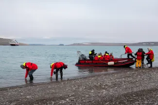 MS Fridtjof Nansen - Excursions