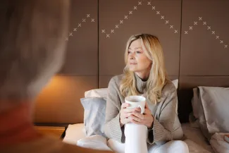 MS Fridtjof Nansen - Expedition Suite | Corner Suite - With balcony