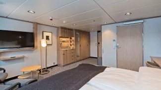 MS Roald Amundsen - Arctic Superior | Outside cabin - Lower/middle decks