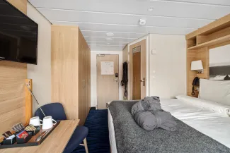 MS Spitsbergen - Arctic Superior | Outside Cabin