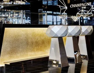 MSC Bellissima - Champagne Bar