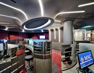 MSC Divina - Cyber Café