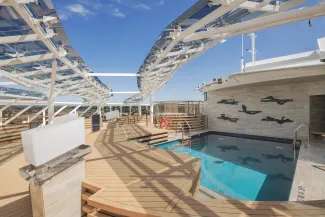 MSC Grandiosa - MSC Yacht Club Pool