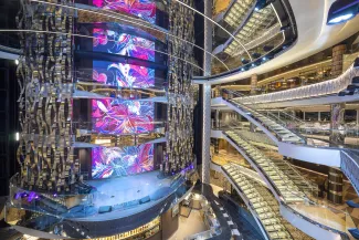 MSC Seashore - Atrium