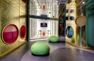 MSC Sinfonia - Young Club