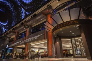 MSC Virtuosa - L'Atelier Bar & Art