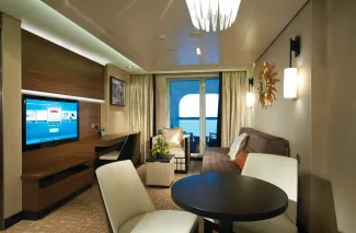 Norwegian Breakaway - The Haven Forward-Facing Penthouse with Balcony