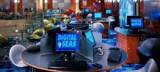 Norwegian Dawn - Internet Café