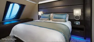 Norwegian Encore - The Haven Forward-Facing Penthouse with Balcony