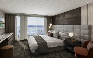 Norwegian Epic - The Haven Courtyard Penthouse with Balcony