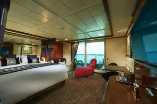 Norwegian Gem - Aft-Facing Penthouse with Large Balcony