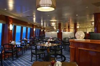 Norwegian Gem - Garden Café