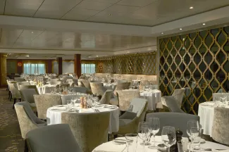 Norwegian Gem - Magenta Main Dining Room