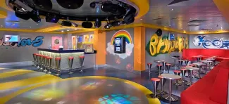 Norwegian Jewel - Entourage