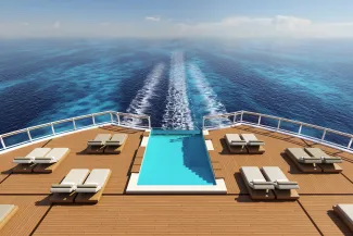 Norwegian Luna - The Haven Sun Deck