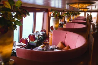 Norwegian Pearl - Garden Café