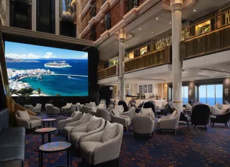Norwegian Spirit - Atrium