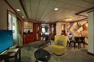 Norwegian Star - Deluxe Owner's Suite with Two Balconies