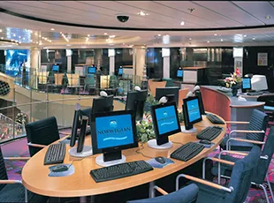 Norwegian Star - Internet Café