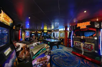 Norwegian Sun - Video Zone Arcade