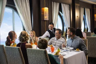 Oasis of the Seas - Main Dining Room