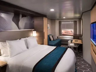 Oasis of the Seas - Promenade View Interior