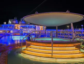 Oasis of the Seas - Whirlpools
