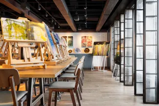 Oceania Allura - Artist Loft