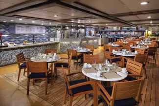 Oceania Marina - Waves Grill