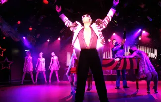 Oceania Riviera - Entertainment & Onboard Shows