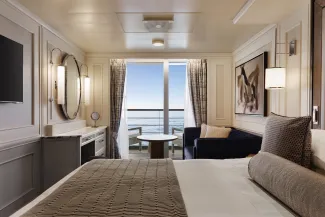 Oceania Riviera - Veranda Stateroom