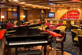 Ovation of the Seas - Schooner Bar
