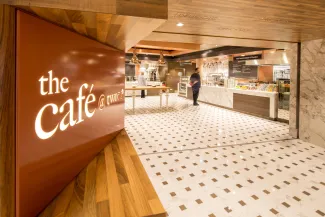 Quantum of the Seas - The Cafe @ Two70