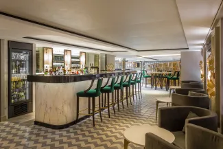 Riverside Mozart - Cove Piano Bar