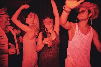 Scarlet Lady - Scarlet Night