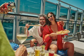 Scarlet Lady - The Pizza Place