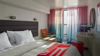 Scarlet Lady - The Sea Terrace 