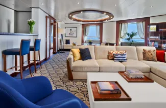 Seabourn Ovation - Signature Suite