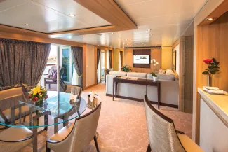 Seabourn Sojourn - Wintergarden Suite