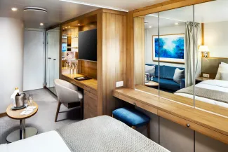 SeaDream I - Yacht Club Stateroom – Deck 2