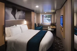 Symphony of the Seas - Central Park View Interior