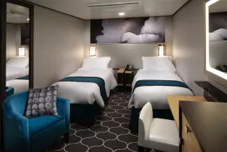 Symphony of the Seas - Connecting Interior