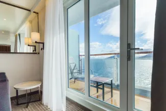 Ultramarine - Owner's Suite